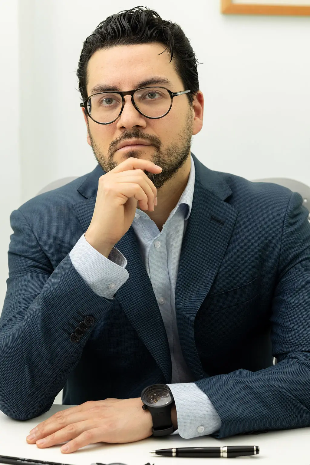 Dr. Alan Martínez Moctezuma en quirófano — Cirujano Plástico Polanco